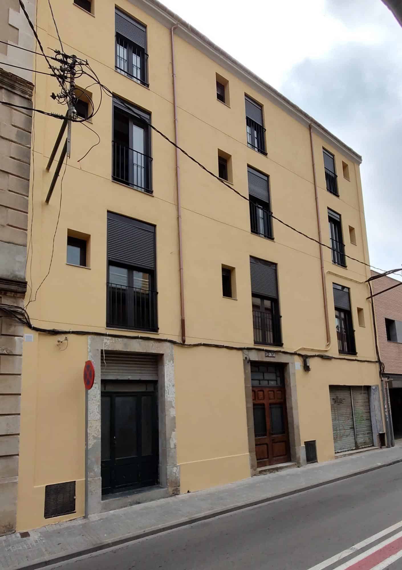 Rehabilitació fachada a Terrassa - Marc Vidal - Arquitecte tècnic